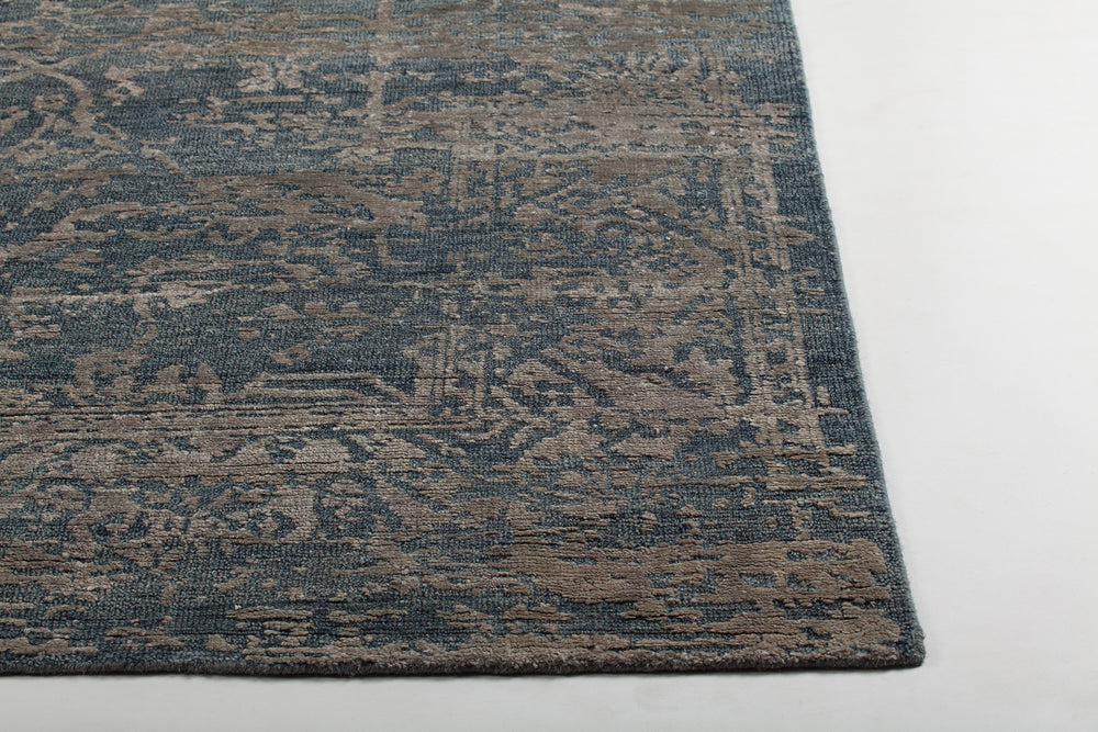 Chandra Sasha SAS-47002 Navy Blue Silver Area Rug Corner Shot Feature