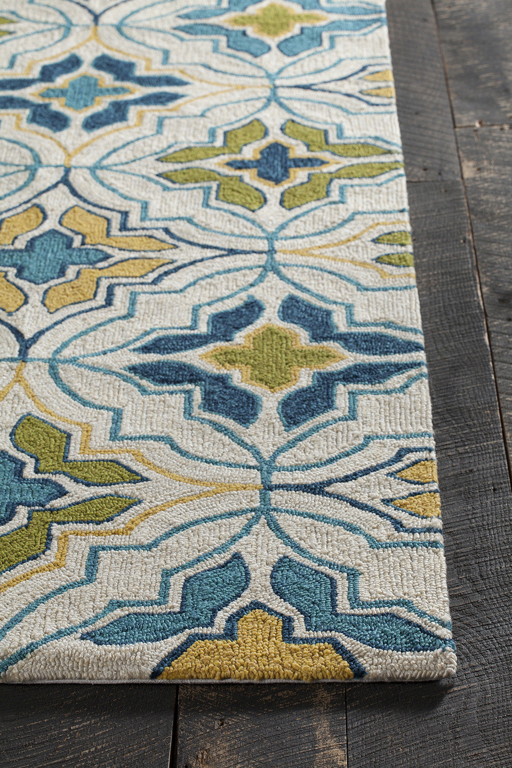 Chandra Terra TER-35104 Area Rug Corner Shot Feature