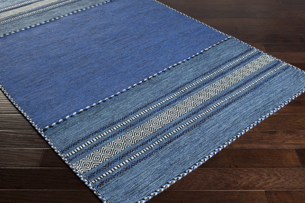 Livabliss Trenza TRZ-3003 Area Rug Corner Shot Feature