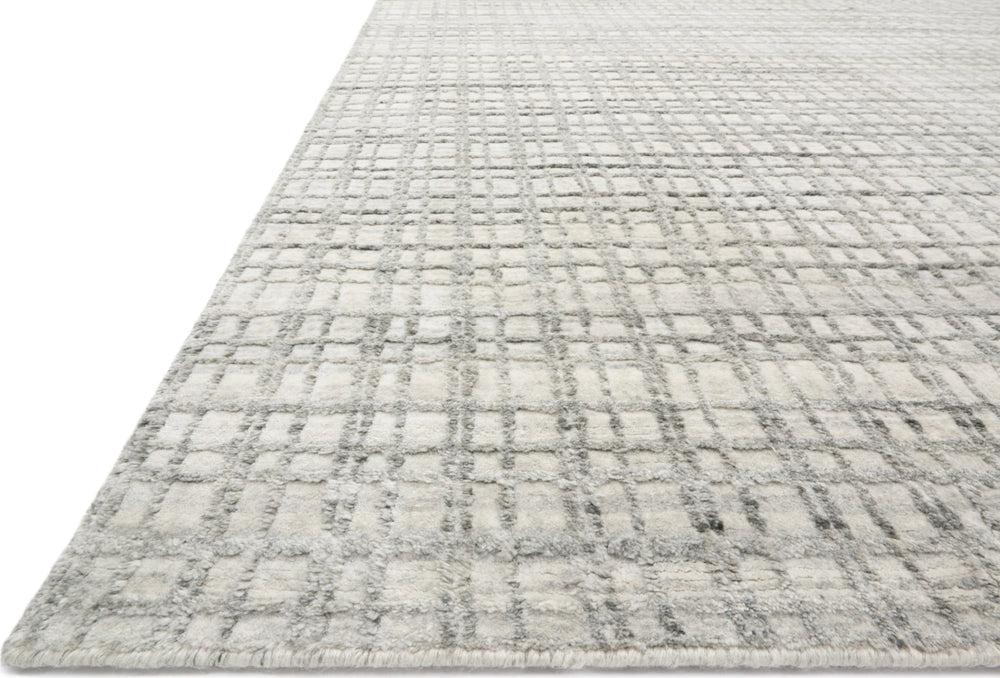 Loloi Urbana UB-01 Silver Area Rug