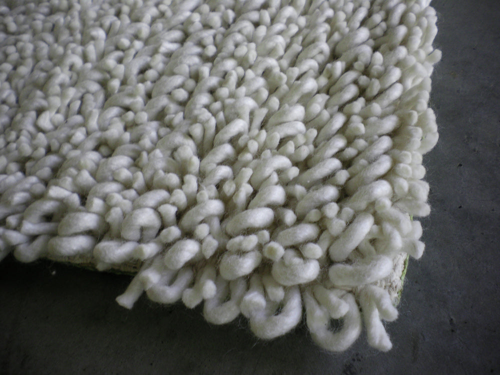 Chandra Zeal ZEA-20600 Area Rug Corner Shot Feature