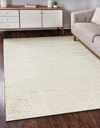 Exquisite Rugs Ferretti 5753 Ivory Area Rug main image featured