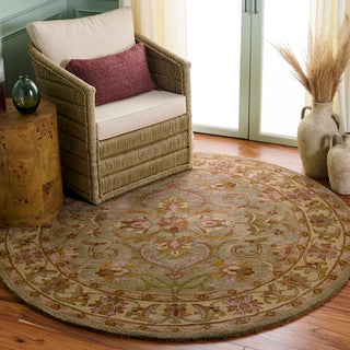 Safavieh Heritage 811 Green/Gold Area Rug Room Scene 3