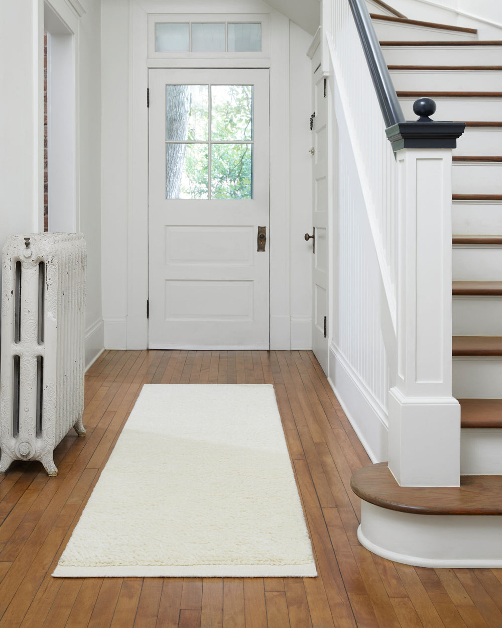Surya Mabel MAB-2303 Area Rug Room Scene Featured