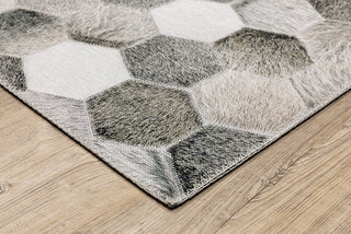 Oriental Weavers Myers Park MYP17 Grey/ Charcoal Area Rug Corner On Wood