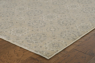 Oriental Weavers Richmond 214Z3 Beige/Ivory Area Rug Corner On wood