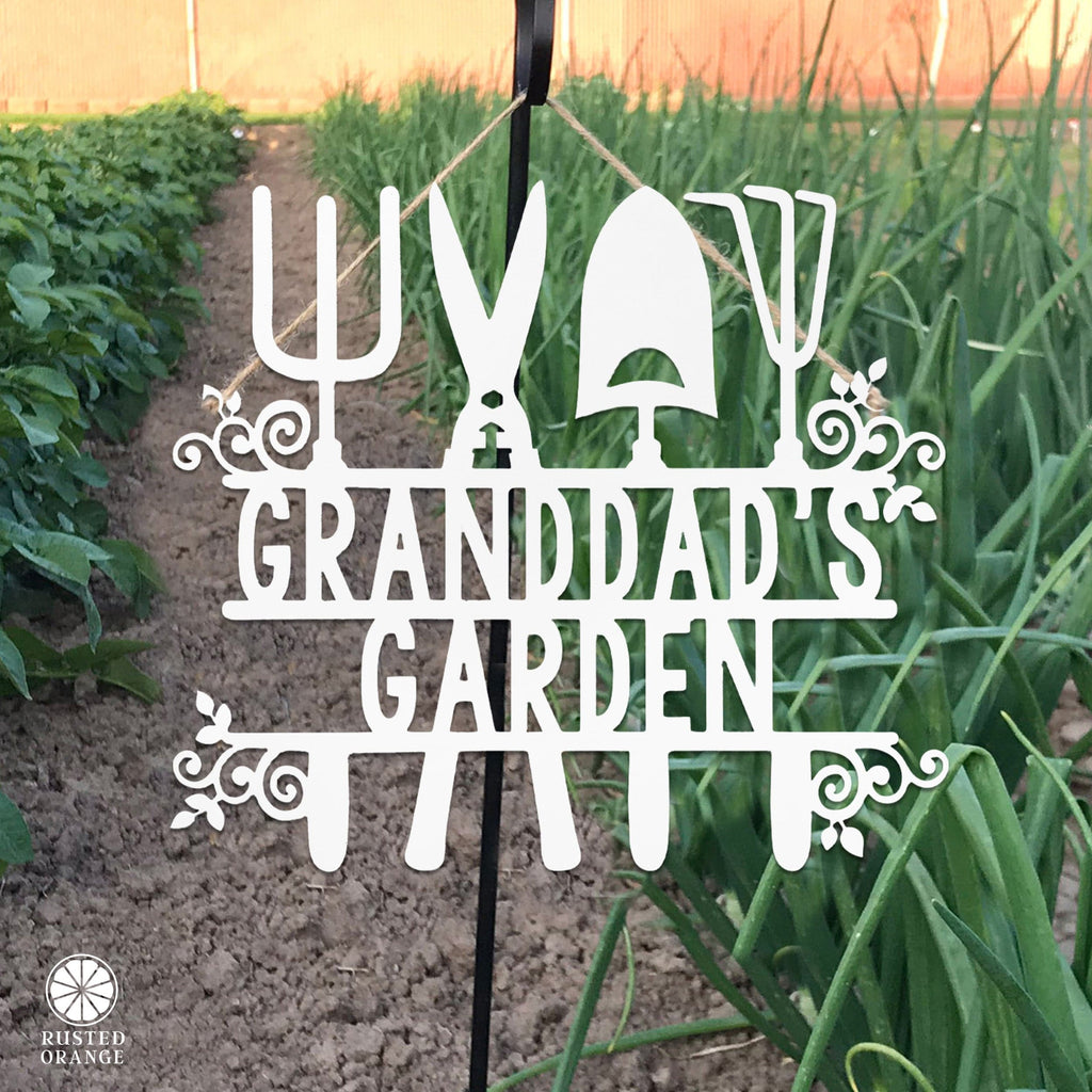 Find Me In The Garden Custom Sign - 2 Styles - Personalized Gardening Decor Outdoor Signs