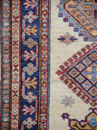 Kalaty Super Pak Kazak Ivory Area Rug Floor Image