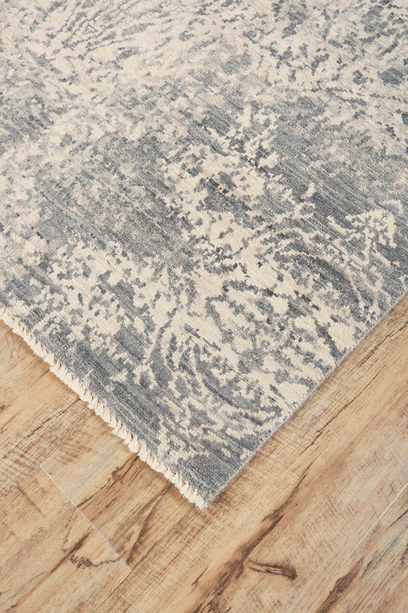 Havila Fine Rugs Destiny H1354 Steel Area Rug – Incredible Rugs and Decor