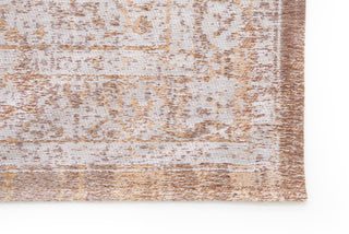 Louis De Poortere Fading World Medallion 9067 Salmon Area Rug Corner Image