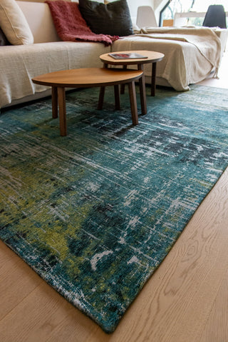 Louis De Poortere Atlantic Streaks 9126 Glen Cove Area Rug Lifestyle Image Feature