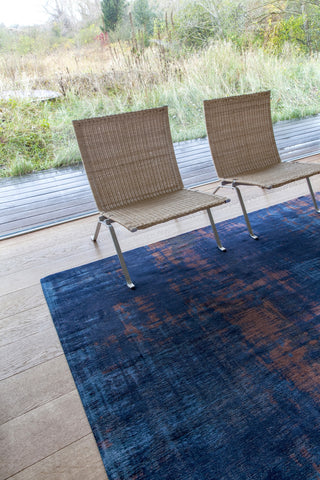 Louis De Poortere Atlantic Venetian Dust 9211 Sunset Blue Area Rug Lifestyle Image Feature