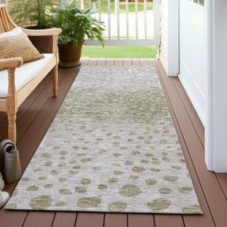 Piper Looms Chantille Circles ACN1074 Taupe Machine Washable Area Rug Runner Outdoor Lifestyle Image Feature