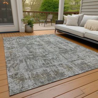 Piper Looms Chantille Modern ACN1627 Pewter Machine Washable Area Rug Outdoor Lifestyle Image Feature