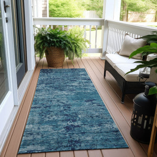 Piper Looms Chantille Modern ACN1723 Denim Machine Washable Area Rug Runner Outdoor Lifestyle Image Feature