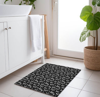 Piper Looms Chantille Christmas ACN1814 Black Machine Washable Area Rug Scatter Lifestyle Image Feature