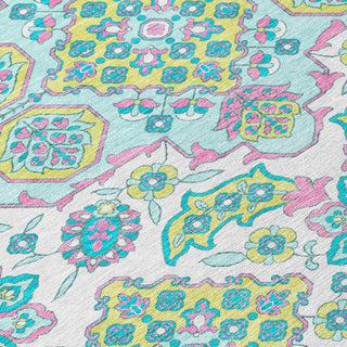 Piper Looms Chantille Global ACN1853 White Machine Washable Area Rug Swatch Image