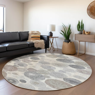 Piper Looms Chantille Geometric ACN1896 Ivory Machine Washable Area Rug Round Lifestyle Image Feature