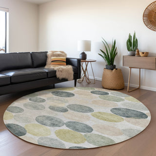 Piper Looms Chantille Geometric ACN1898 Gray Machine Washable Area Rug Round Lifestyle Image Feature