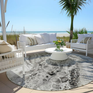 Piper Looms Chantille Abstract ACN1934 Pewter Machine Washable Area Rug Round Outdoor Lifestyle Image Feature