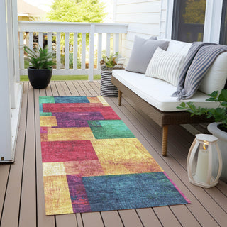 Piper Looms Chantille Geometric ACN1974 Gold Machine Washable Area Rug Runner Outdoor Lifestyle Image Feature