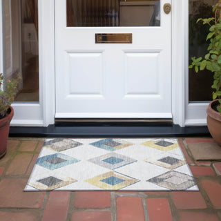 Piper Looms Chantille Geometric ACN2004 Ivory Machine Washable Area Rug Scatter Outdoor Lifestyle Image Feature