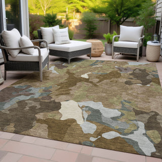 Piper Looms Chantille Modern ACN2161 Brown Machine Washable Area Rug Outdoor Lifestyle Image Feature