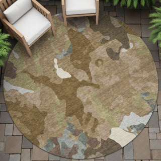 Piper Looms Chantille Modern ACN2161 Brown Machine Washable Area Rug Round Outdoor Lifestyle Image Feature