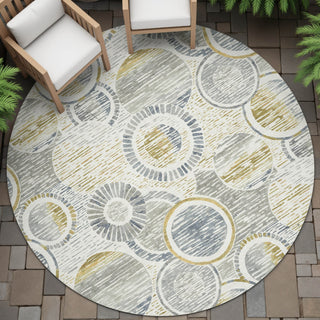 Piper Looms Chantille Geometric ACN2206 Ivory Machine Washable Area Rug Round Outdoor Lifestyle Image Feature