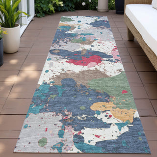 Piper Looms Chantille Modern ACN2217 Ivory Machine Washable Area Rug Runner Outdoor Lifestyle Image Feature