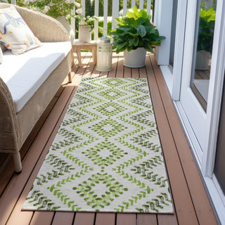 Piper Looms Chantille Geometric ACN684 Aloe Area Rug