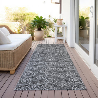 Piper Looms Chantille Circles ACN728 Gray Machine Washable Area Rug Runner Outdoor Lifestyle Image Feature