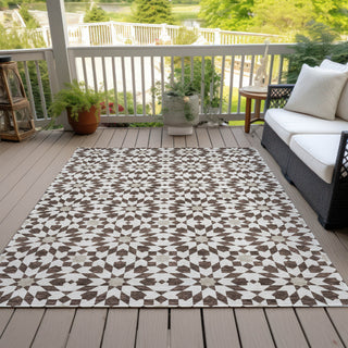 Piper Looms Chantille Spiral ACN734 Brown Machine Washable Area Rug Outdoor Lifestyle Image Feature