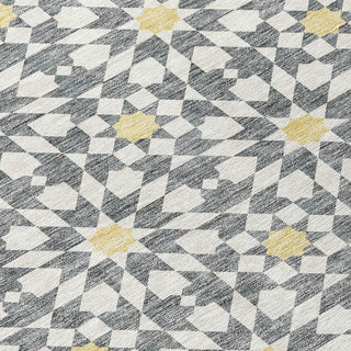 Piper Looms Chantille Spiral ACN734 Gray Machine Washable Area Rug Swatch Image