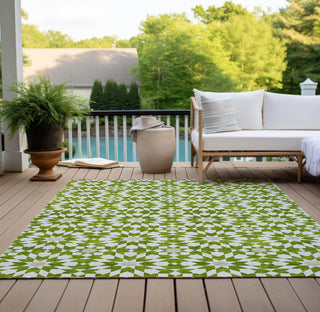 Piper Looms Chantille Spiral ACN734 Lime Machine Washable Area Rug Outdoor Lifestyle Image Feature