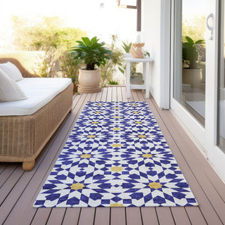 Piper Looms Chantille Spiral ACN734 Navy Machine Washable Area Rug Runner Outdoor Lifestyle Image Feature