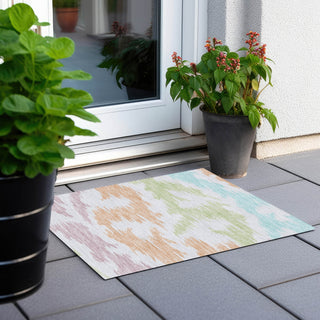 Piper Looms Chantille Abstract ACN746 White Machine Washable Area Rug Scatter Outdoor Lifestyle Image Feature