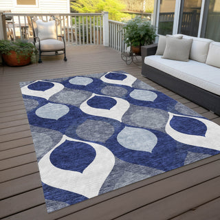 Piper Looms Chantille Mid-century Modern ACN749 Navy Machine Washable Area Rug Outdoor Lifestyle Image Feature