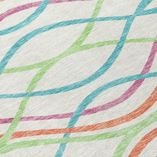 Piper Looms Chantille Waves ACN757 White Machine Washable Area Rug Swatch Image