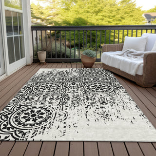 Piper Looms Chantille Medallions ACN758 Black Machine Washable Area Rug Outdoor Lifestyle Image Feature