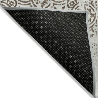 Piper Looms Chantille Medallions ACN758 Chocolate Machine Washable Area Rug Backing Image