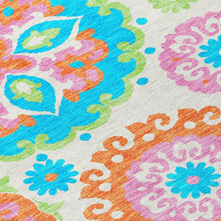 Piper Looms Chantille Kaleidoscope ACN763 White Machine Washable Area Rug Swatch Image