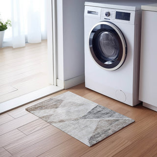 Piper Looms Chantille Modern ACN770 Silver Machine Washable Area Rug Scatter Lifestyle Image Feature