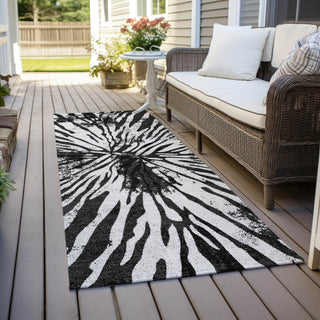 Piper Looms Chantille Modern ACN818 Black Machine Washable Area Rug Runner Outdoor Lifestyle Image Feature