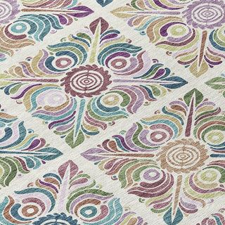 Piper Looms Chantille Medallions ACN852 Ivory Machine Washable Area Rug Swatch Image