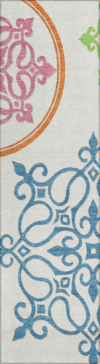 Piper Looms Chantille Scrolls ACN874 White Machine Washable Area Rug Runner Main Image