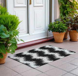 Piper Looms Chantille Chevron ACN880 Black Machine Washable Area Rug Scatter Outdoor Lifestyle Image Feature