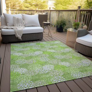 Piper Looms Chantille Circles ACN908 Green Machine Washable Area Rug Outdoor Lifestyle Image Feature