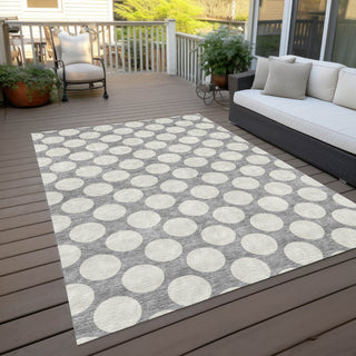 Piper Looms Chantille Circles ACN921 Gray Machine Washable Area Rug Outdoor Lifestyle Image Feature