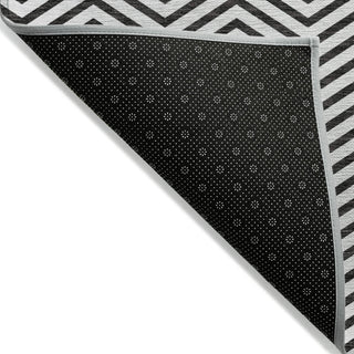 Piper Looms Chantille Chevron ACN934 White Machine Washable Area Rug Backing Image